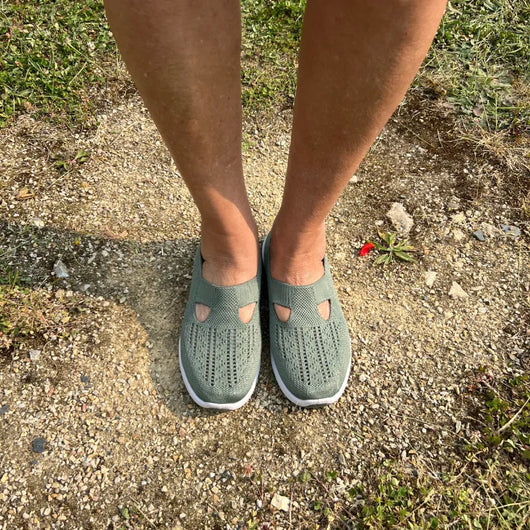 ErgoStepia™ – Orthopädische Komfort Sneaker für Damen