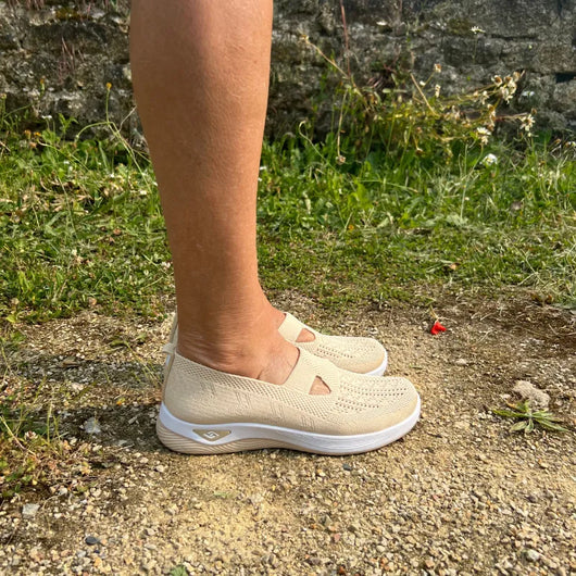 ErgoStepia™ – Orthopädische Komfort Sneaker für Damen