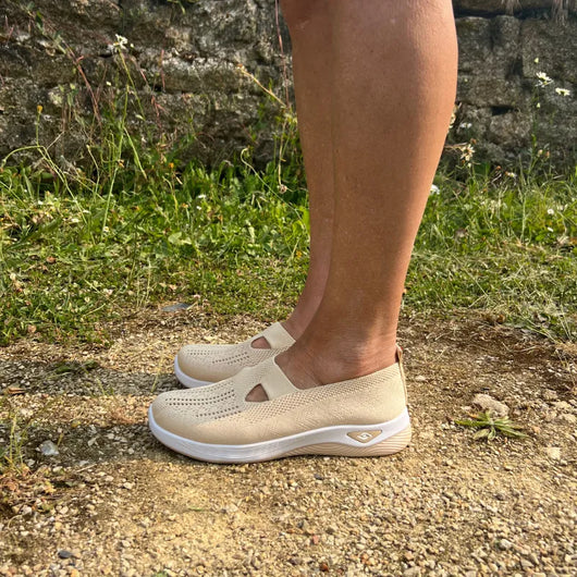ErgoStepia™ – Orthopädische Komfort Sneaker für Damen